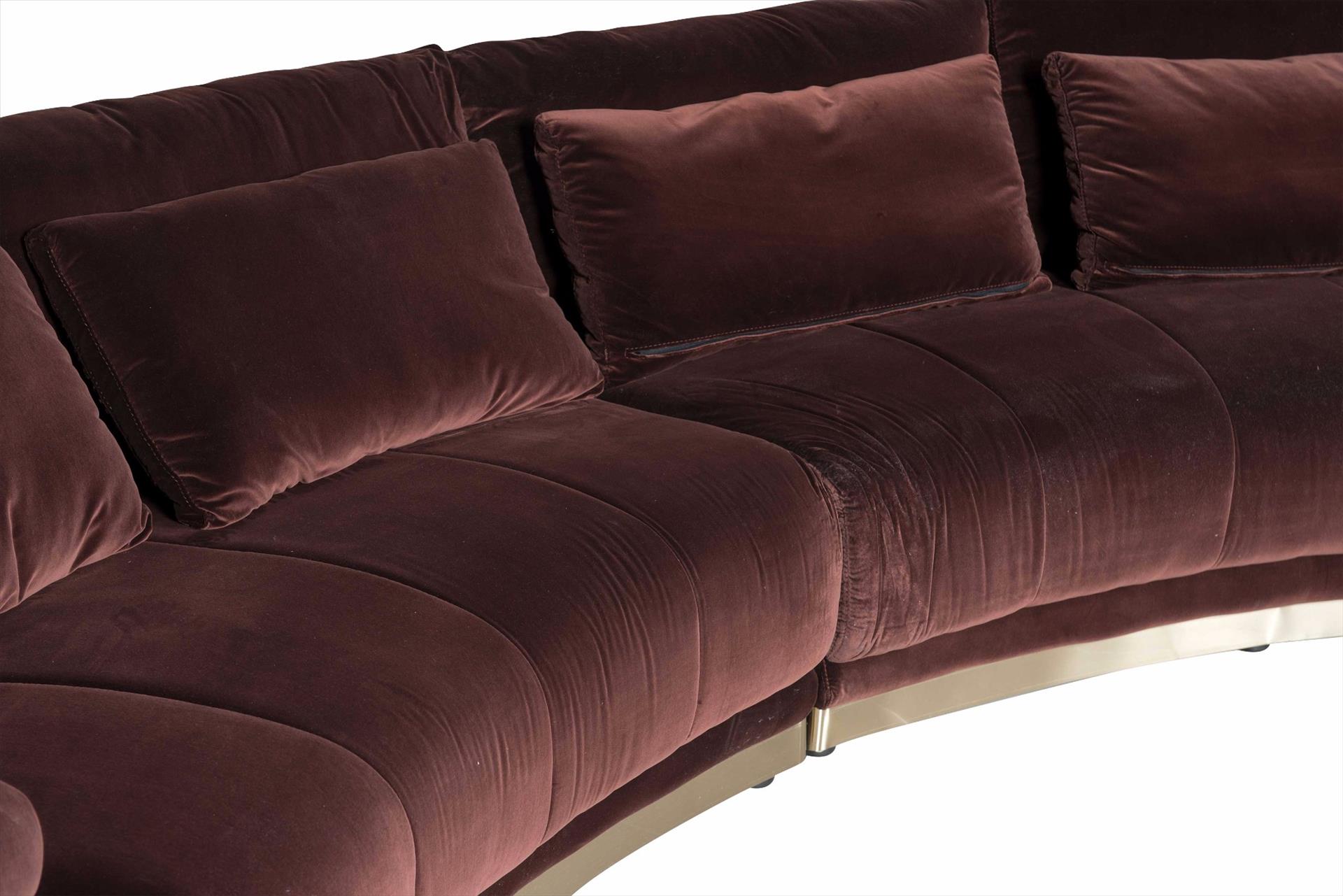 Sofa Pauline cong, màu đỏ đô